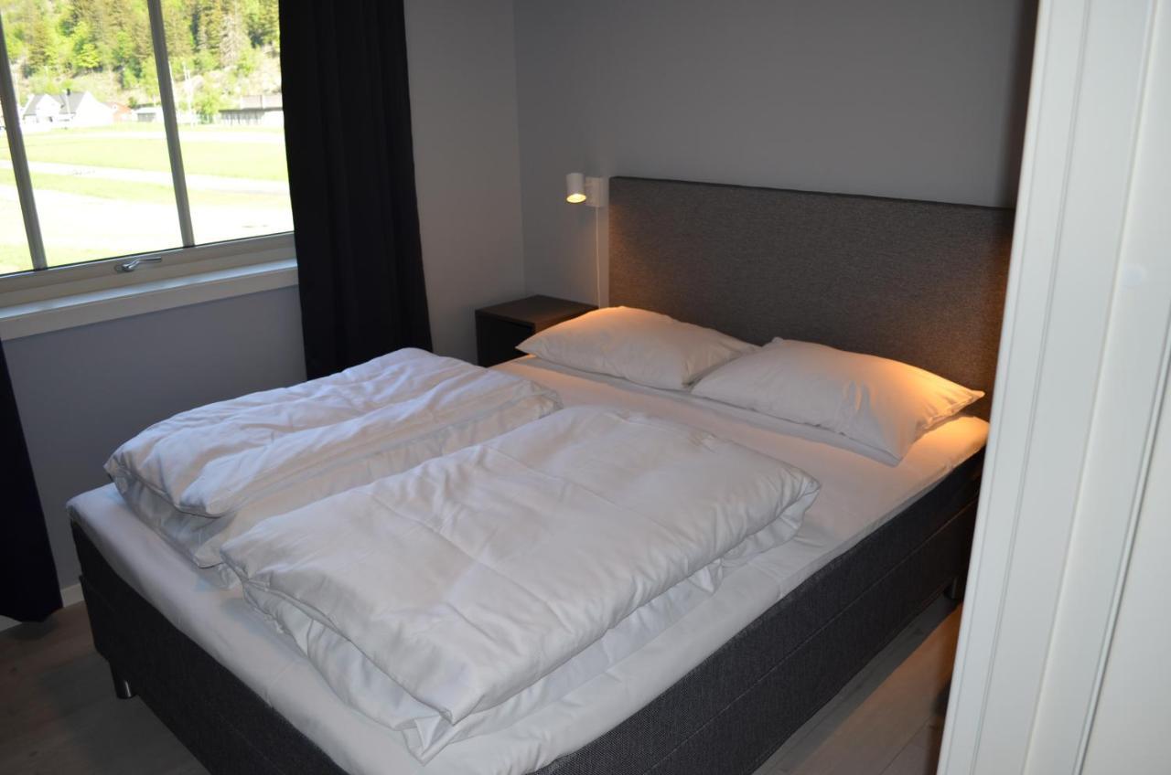 Einemo Apartments Lærdalsøyri Extérieur photo